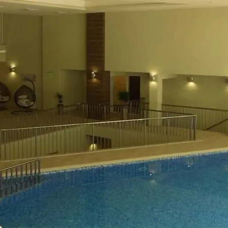 Glicinia 3* Zlate písky